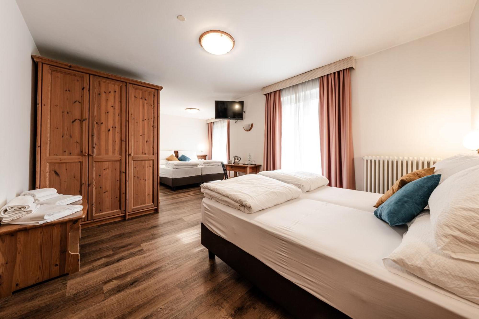 Hotel La Noria Commezzadura Extérieur photo