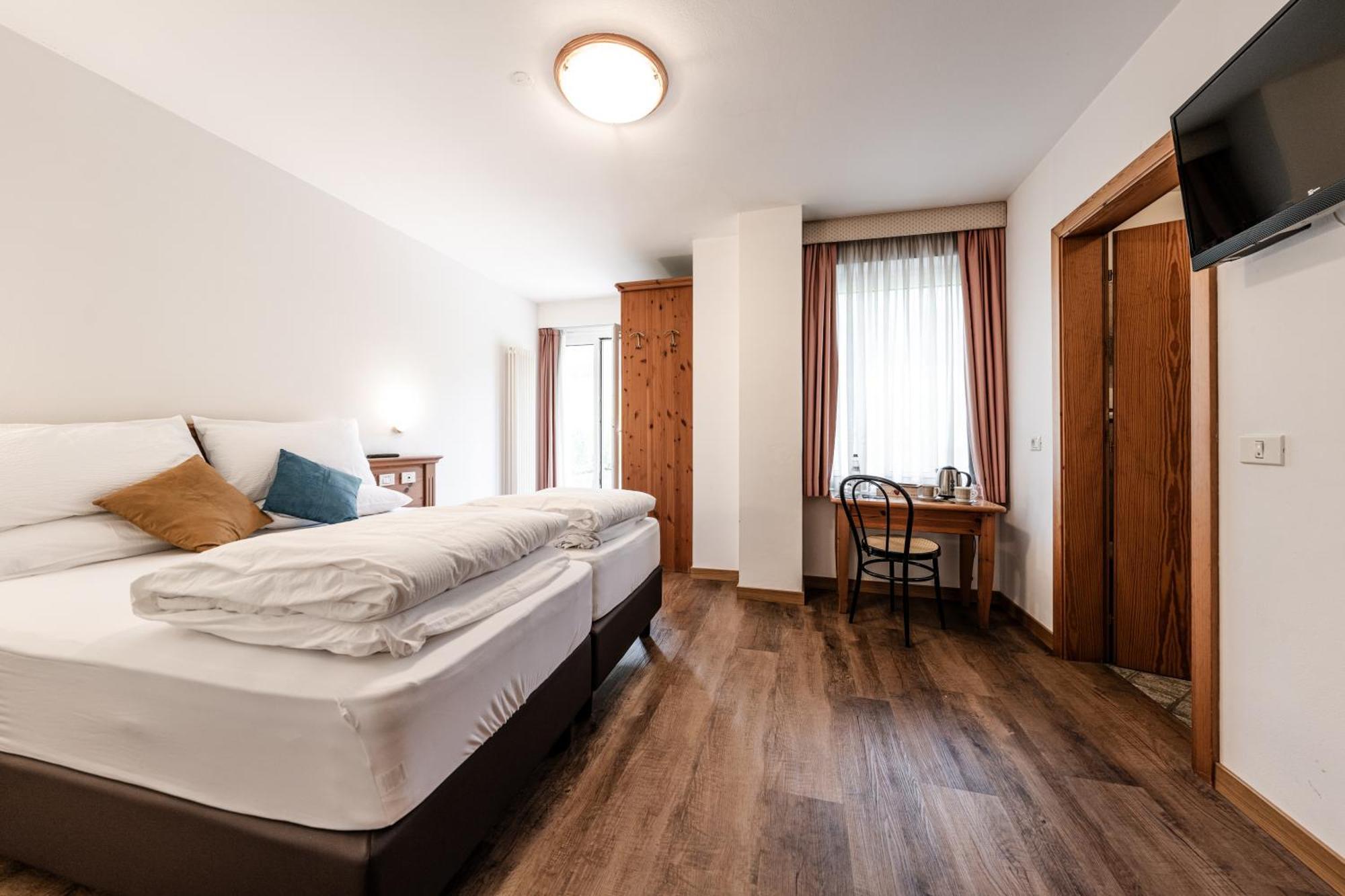 Hotel La Noria Commezzadura Extérieur photo