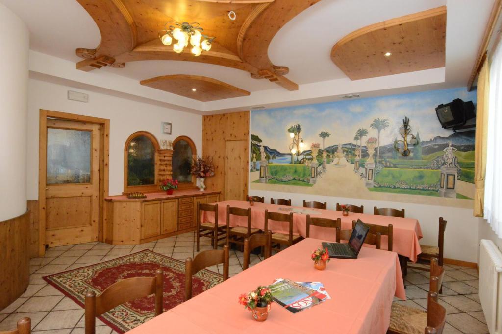 Hotel La Noria Commezzadura Extérieur photo